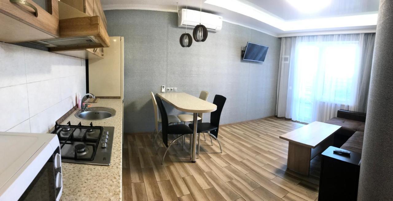 Apartamento Apartamenti Mayak Odesa Exterior foto